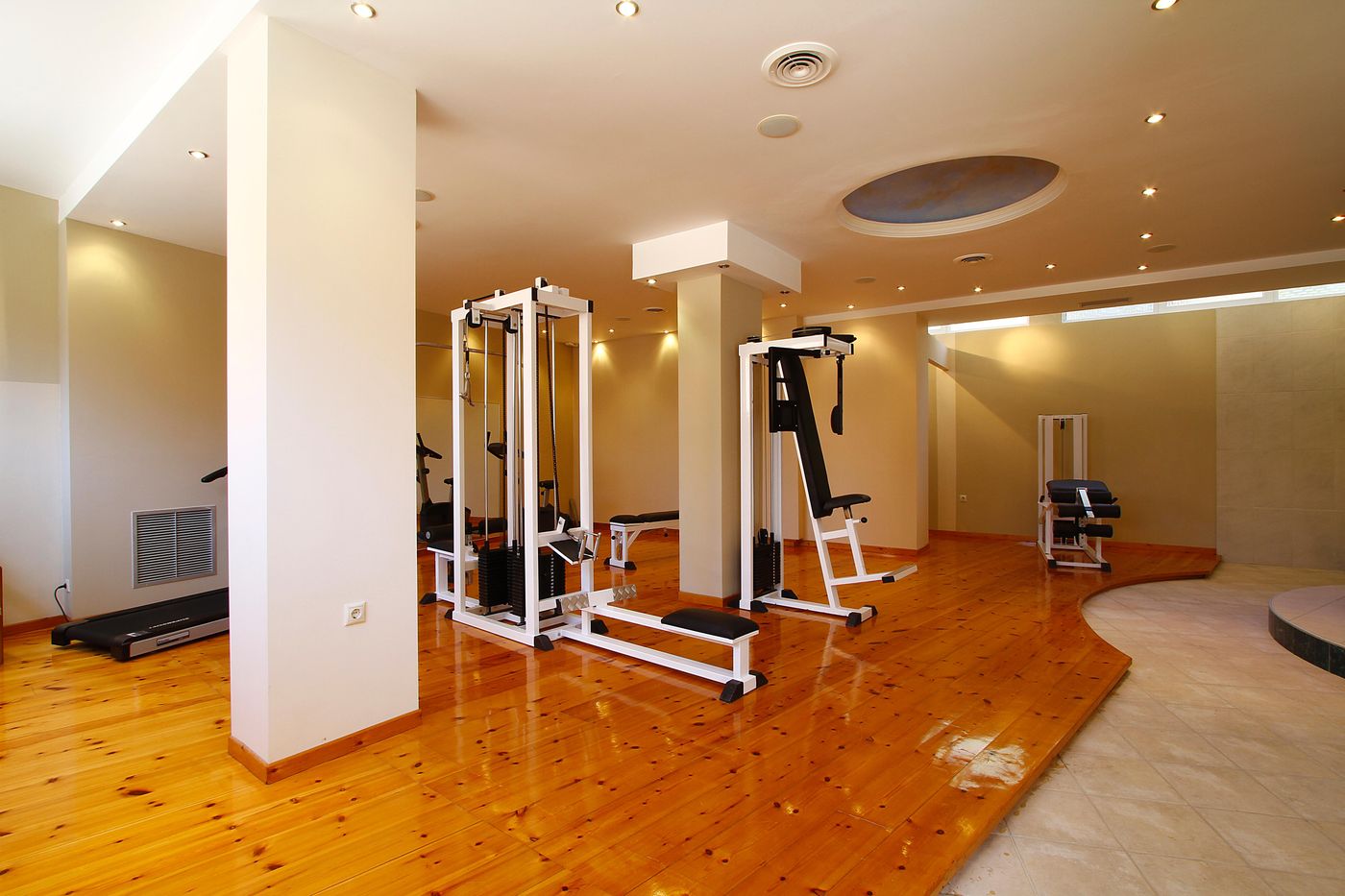 Bintzan-Inn-Sports-and-Entertainment-56