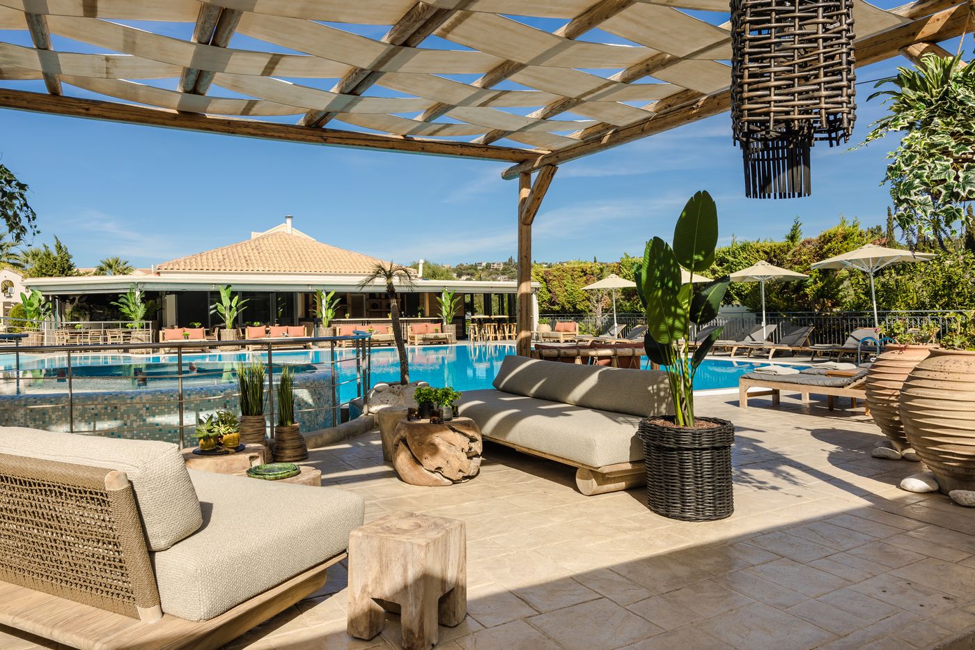 Avithos-Resort-Bar-19