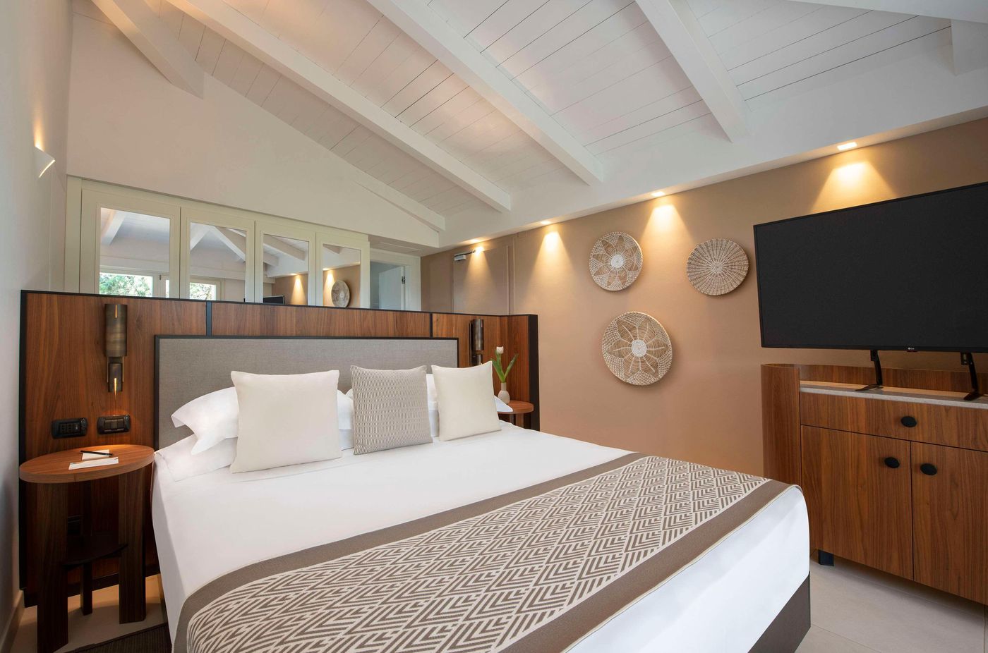 Baia-Chia-Laguna-Resort--Curio-Collection-By-Hilton-Room-23