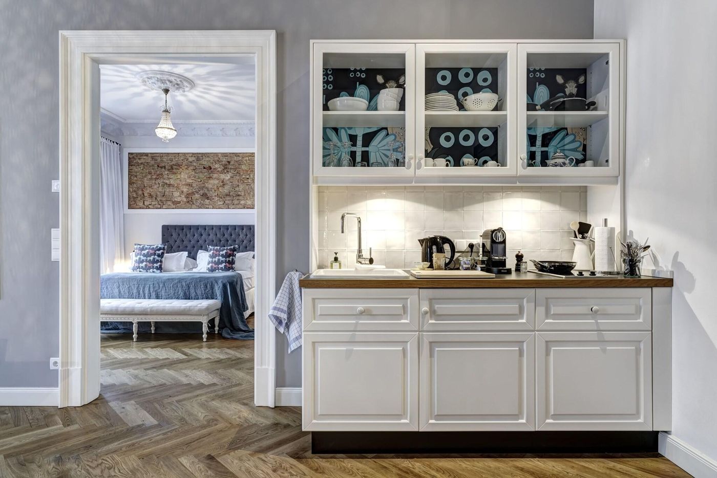 Berlin-Gorki-Apartments-Room-4