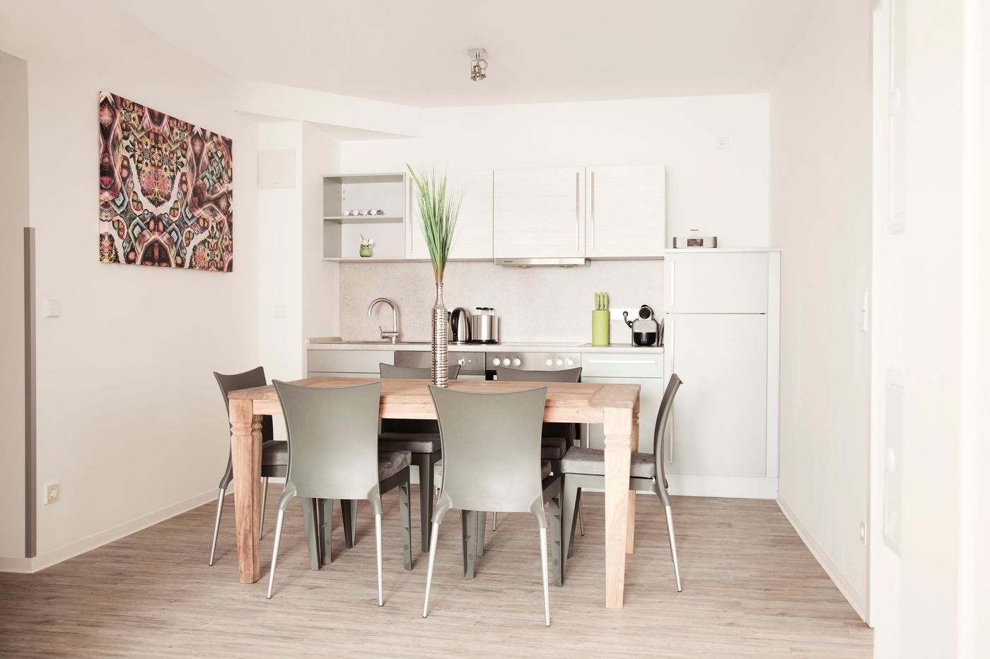 Apartments-Rosenthal-Residence-Room-14