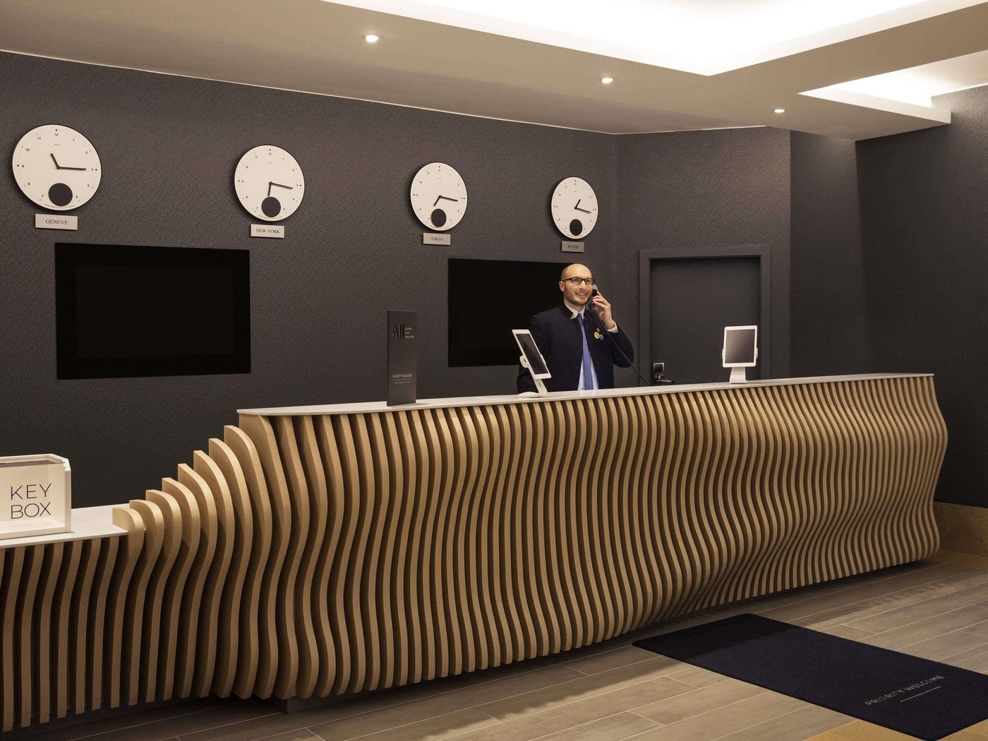 Novotel-Geneve-Centre-General-view-2