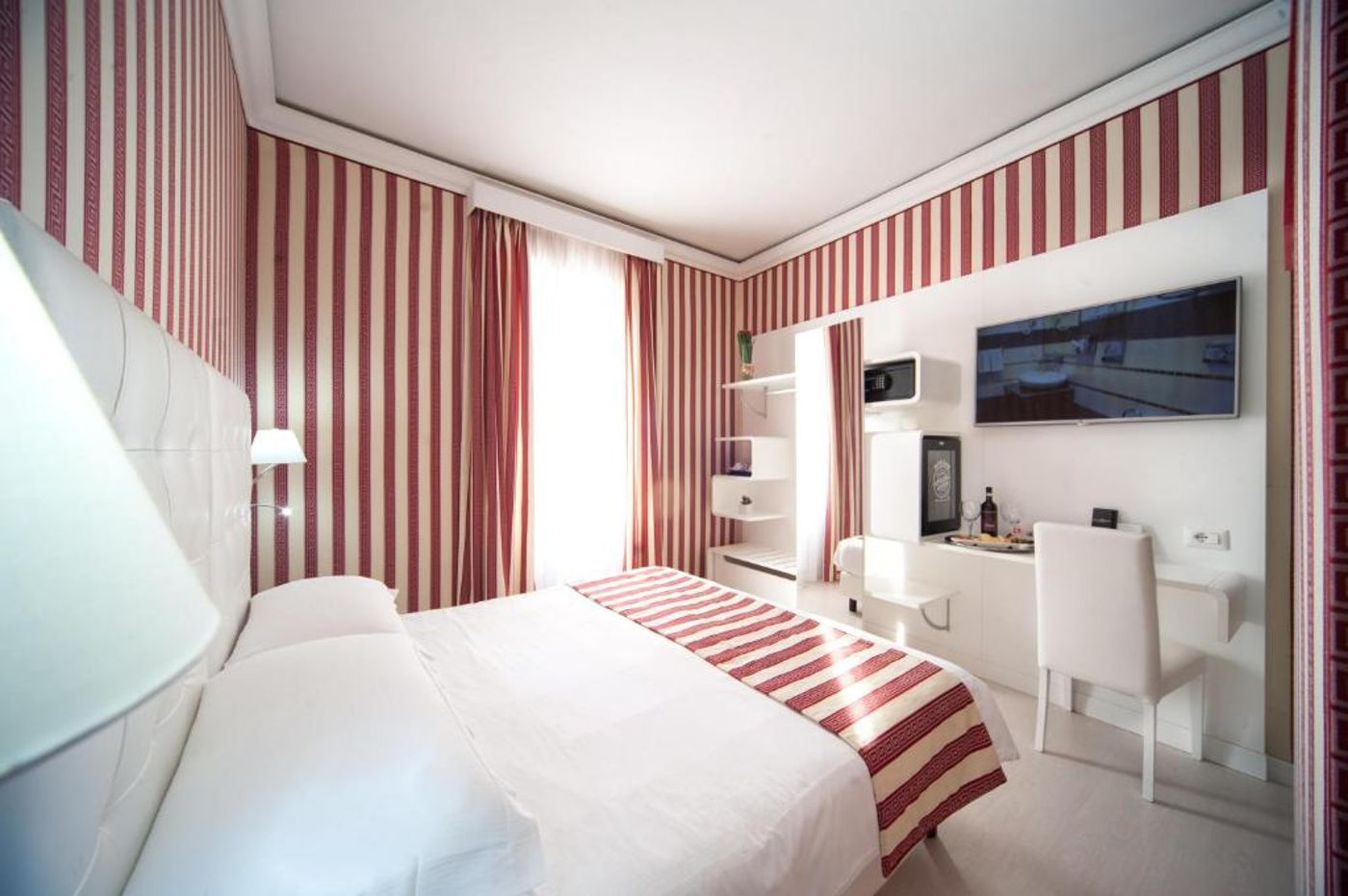 Relais-Trevi-95-Boutique-Hotel-Room-28