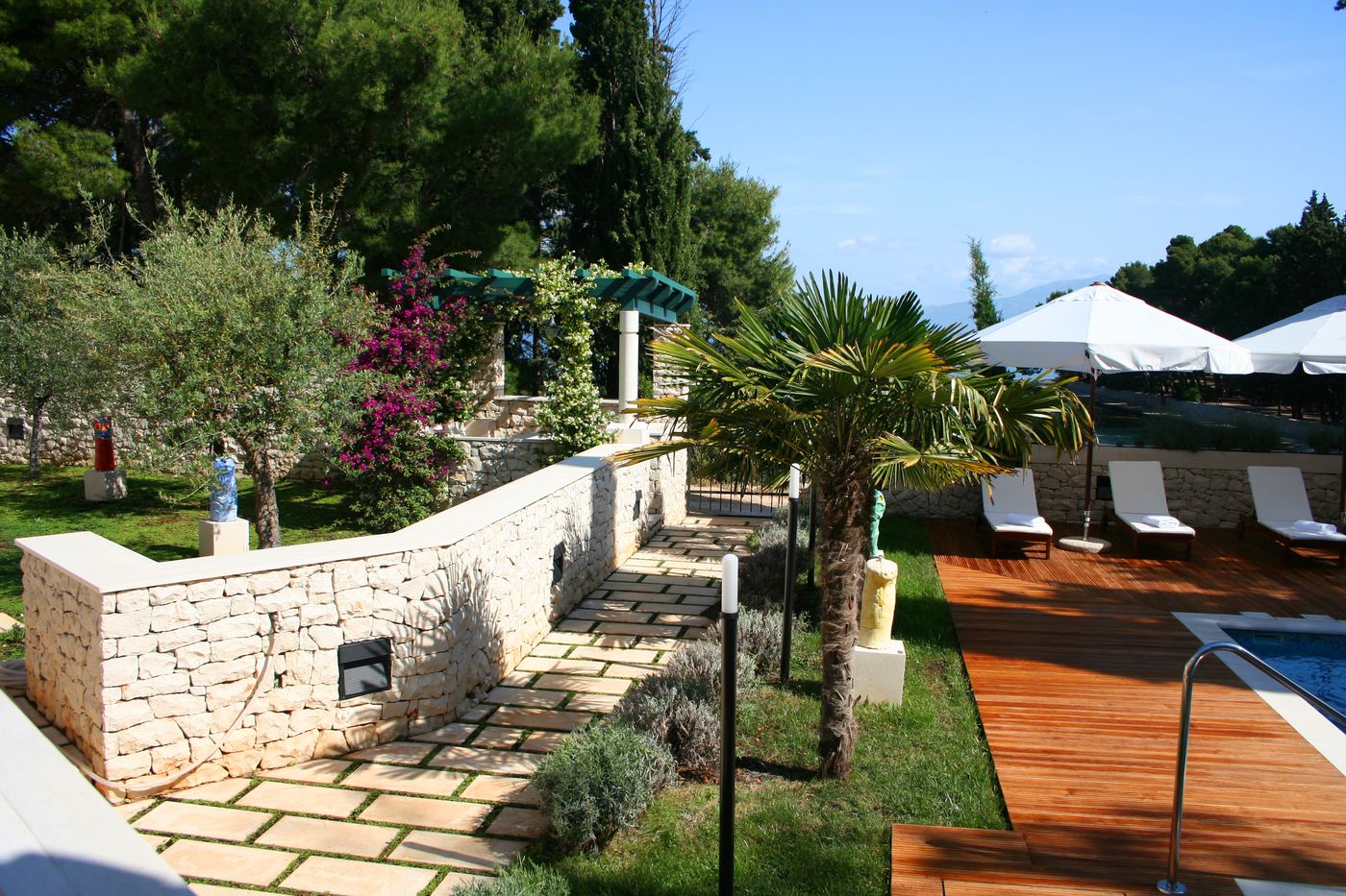 Bracka-Perla---Adults-Only-Pool-1