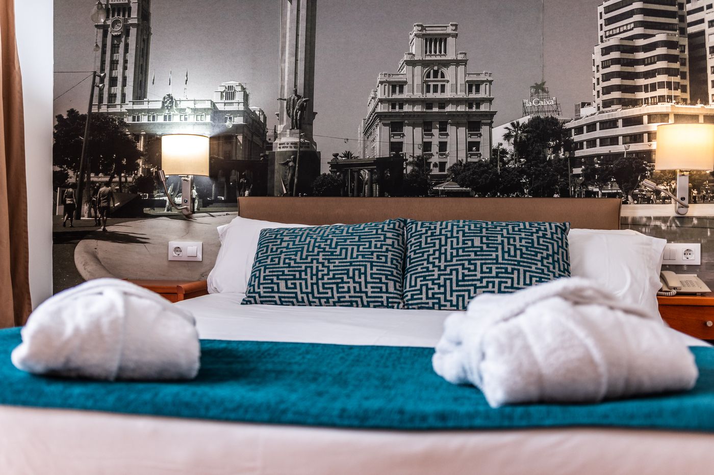 Adonis-Plaza-Room-11