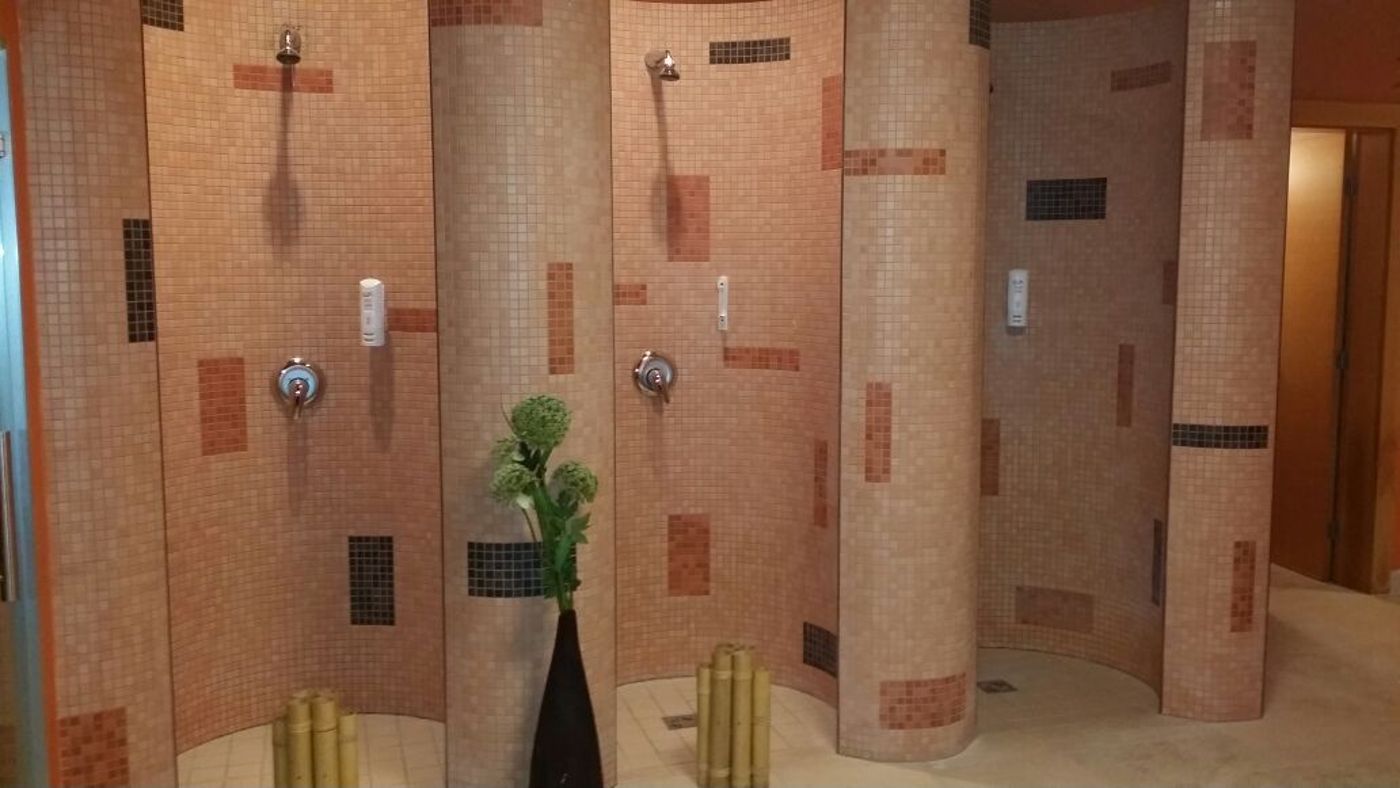 Luna-Island-Hotel-Sports-and-Entertainment-35