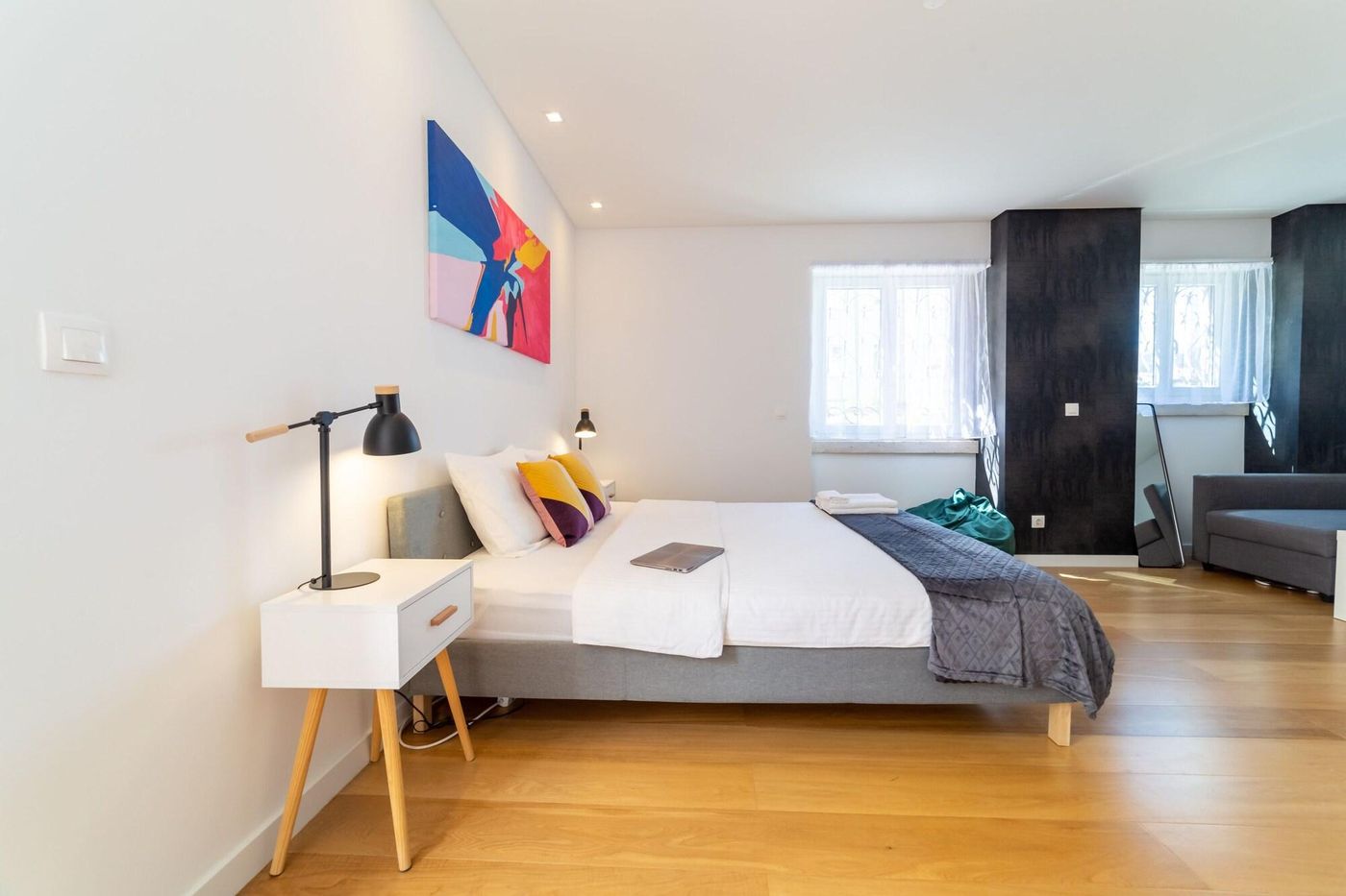 Industrial-Lisbon-Apartment---Adults-Only-Room-15