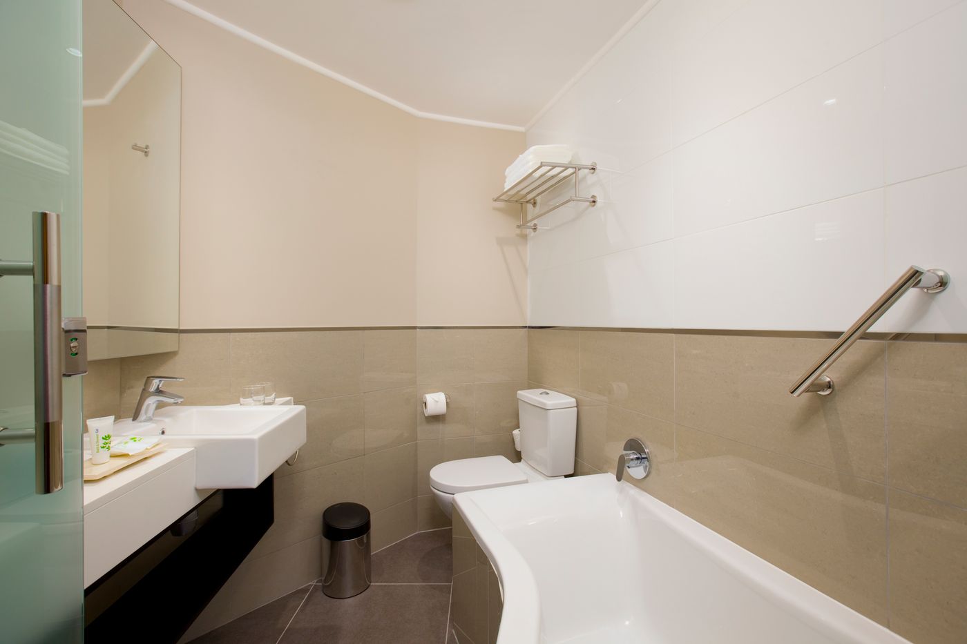 SunSquare Cape Town Gardens - South Africa - CAPE TOWN - Room - 9