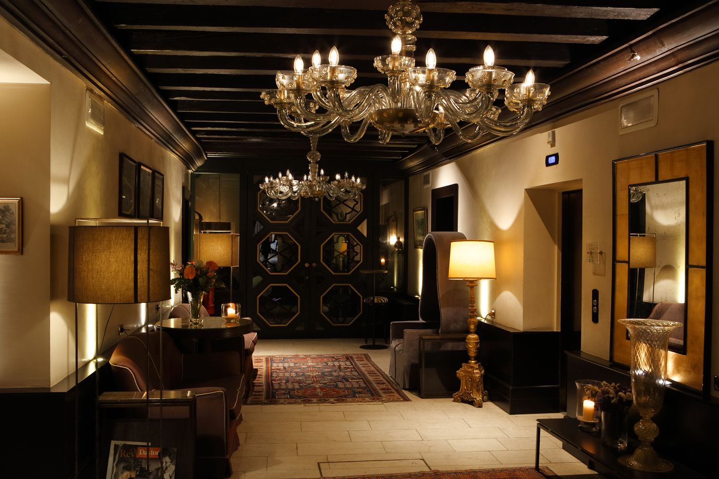 Aqua-Palace-Lobby-12