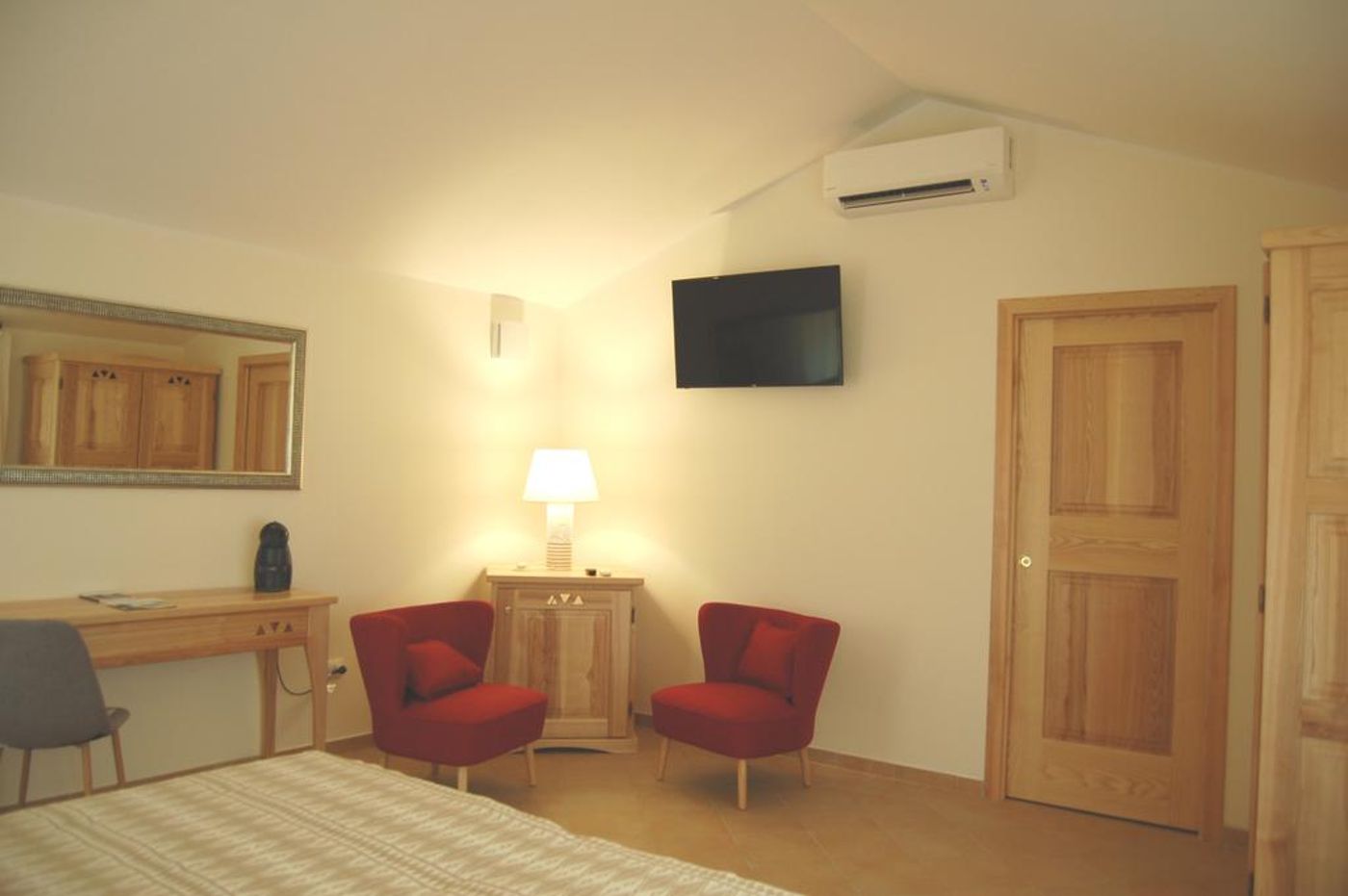 Relais-du-Silence-Aldiola-Country-Resort-General-view-30