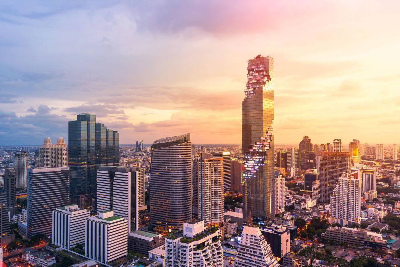 The-Standard--Bangkok-Mahanakhon-General-view-5