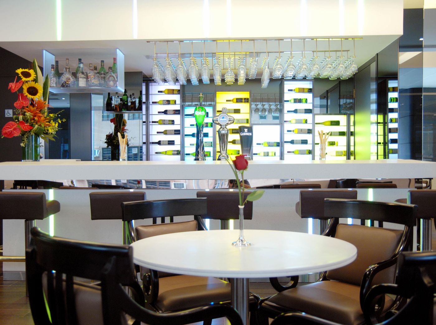 Stanford-Hotel-Hong-Kong-Bar-7