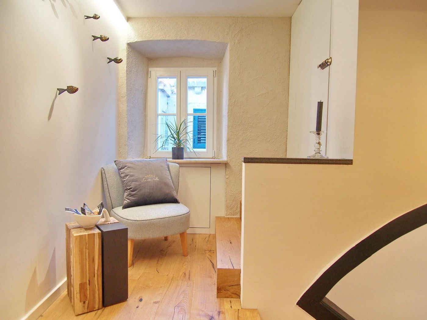 La-Vita-e-Bella-IV-Lobby-25