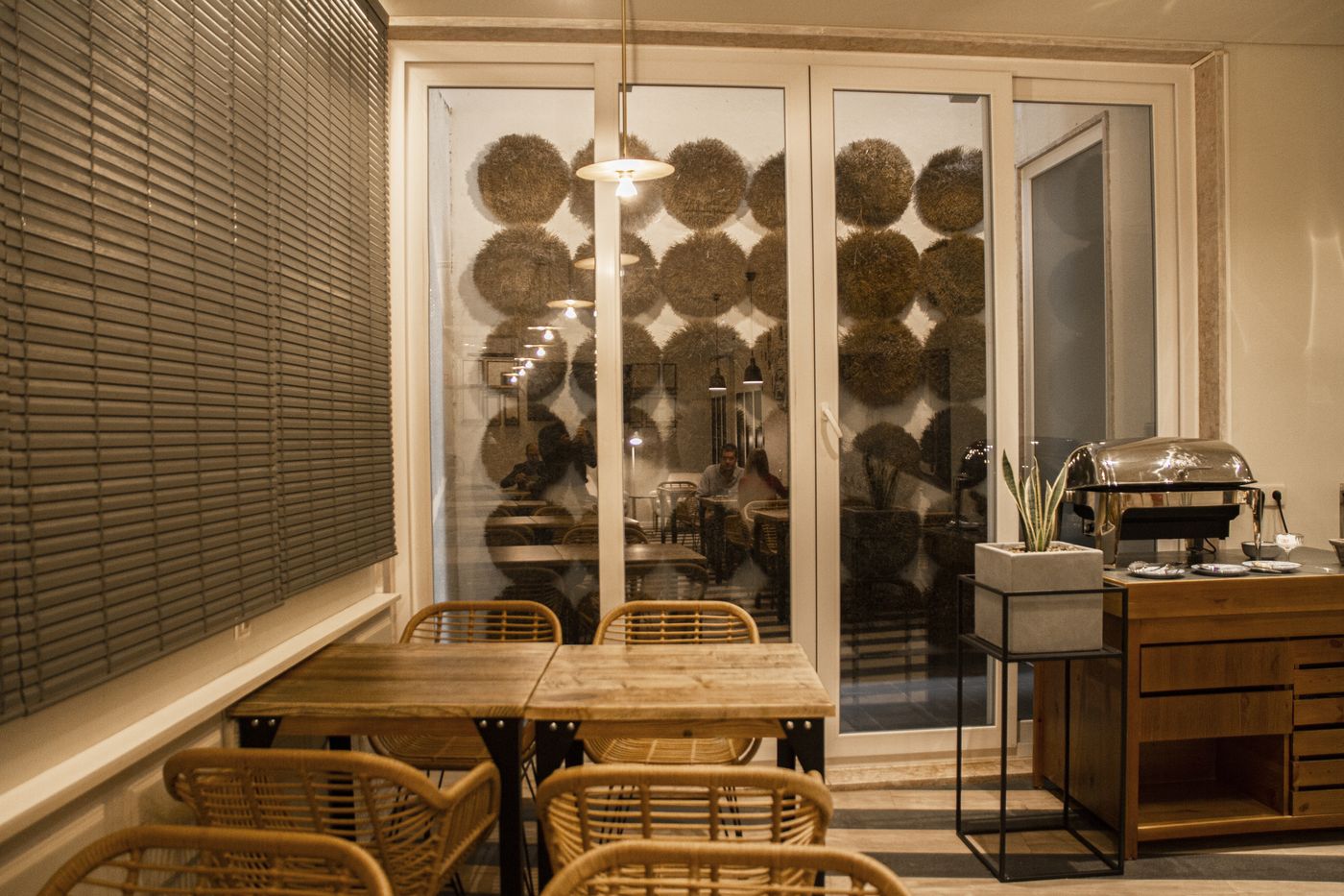 Room-Select-Liberdade-Bar-13