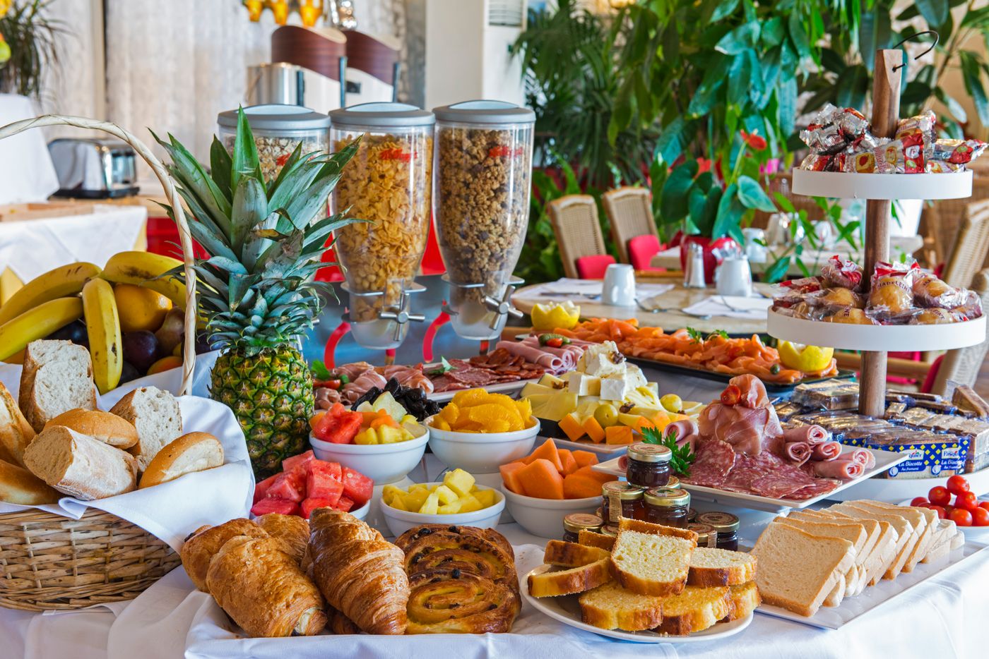 West-End-Restaurant-54