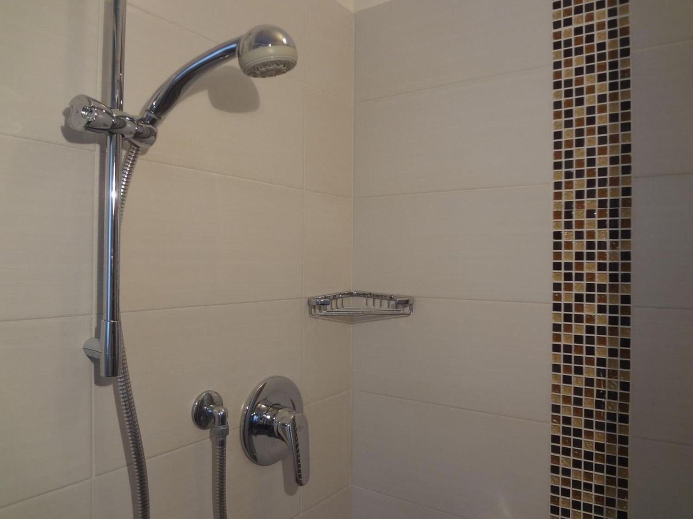 Villa Noce - Guest House-Italy-BRESCIA-Room-4