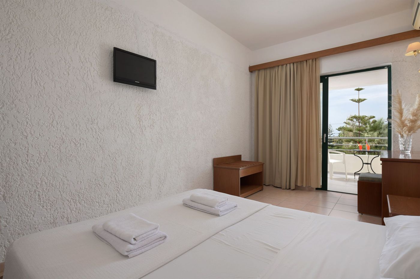 Azul-Eco-Hotel-Room-11