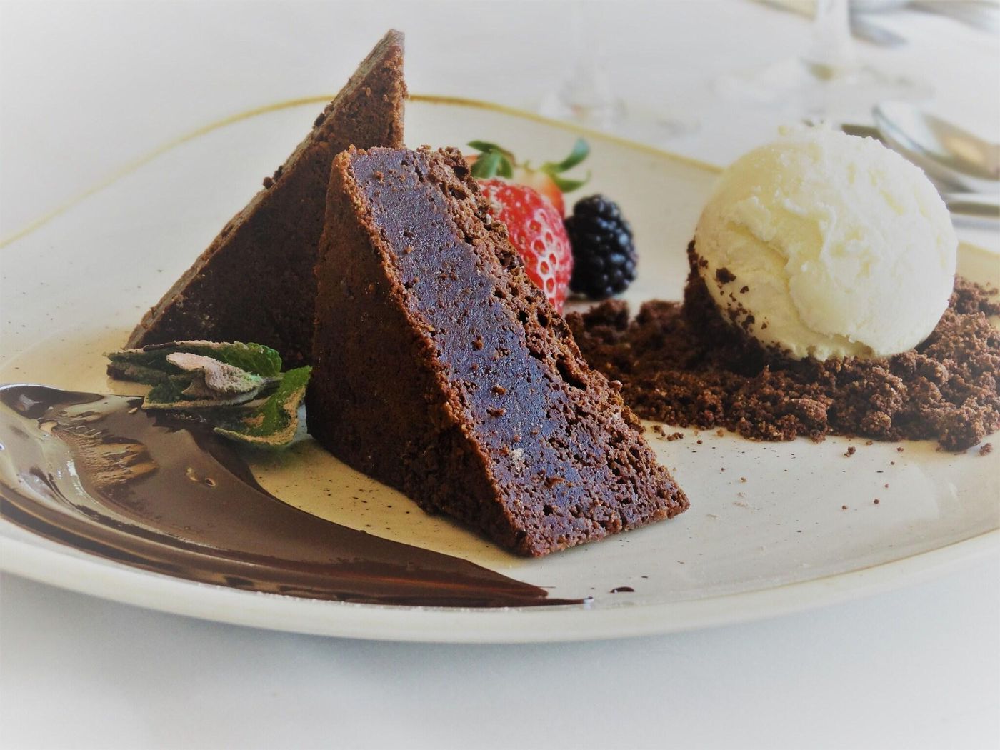 Louis-Fitzgerald-Hotel-Restaurant-21