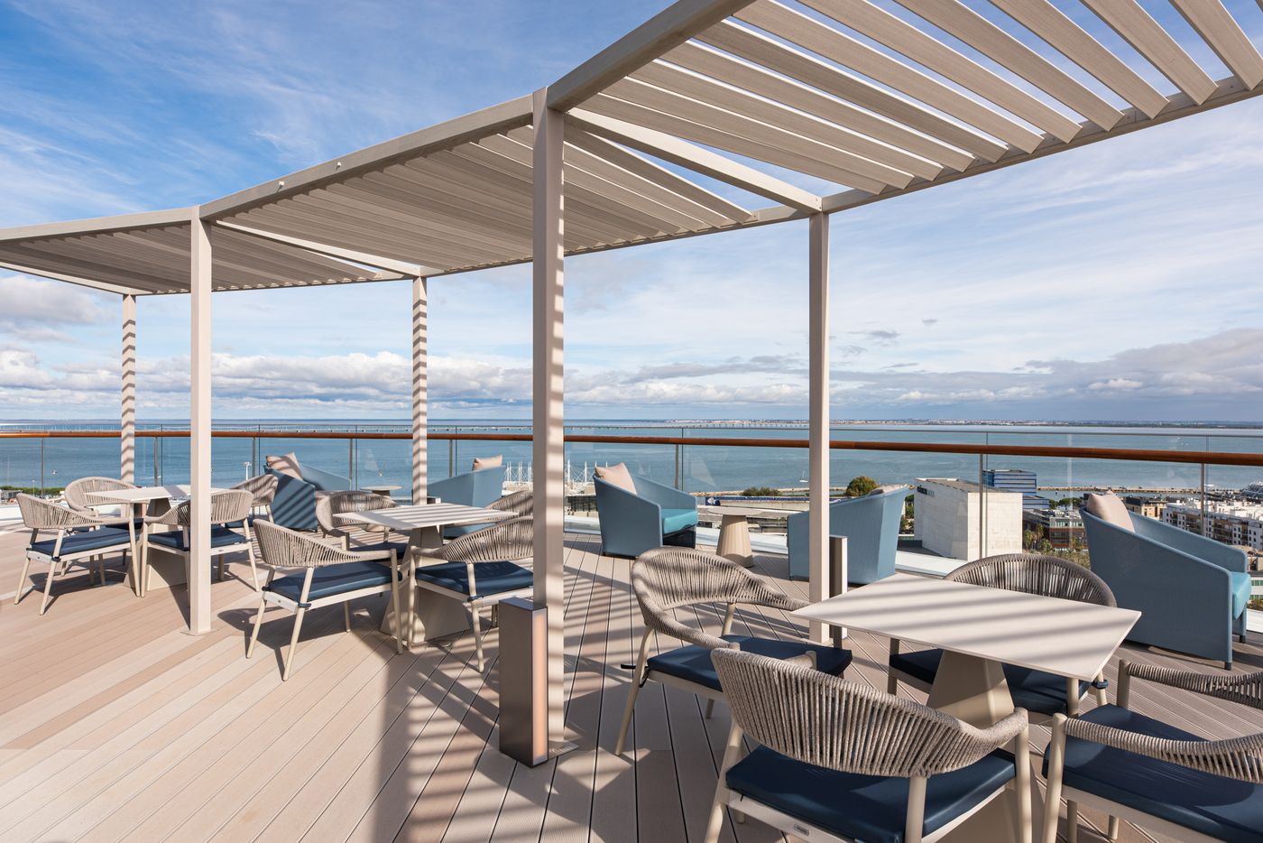 Eurostars-Universal-Lisboa-Terrace-61