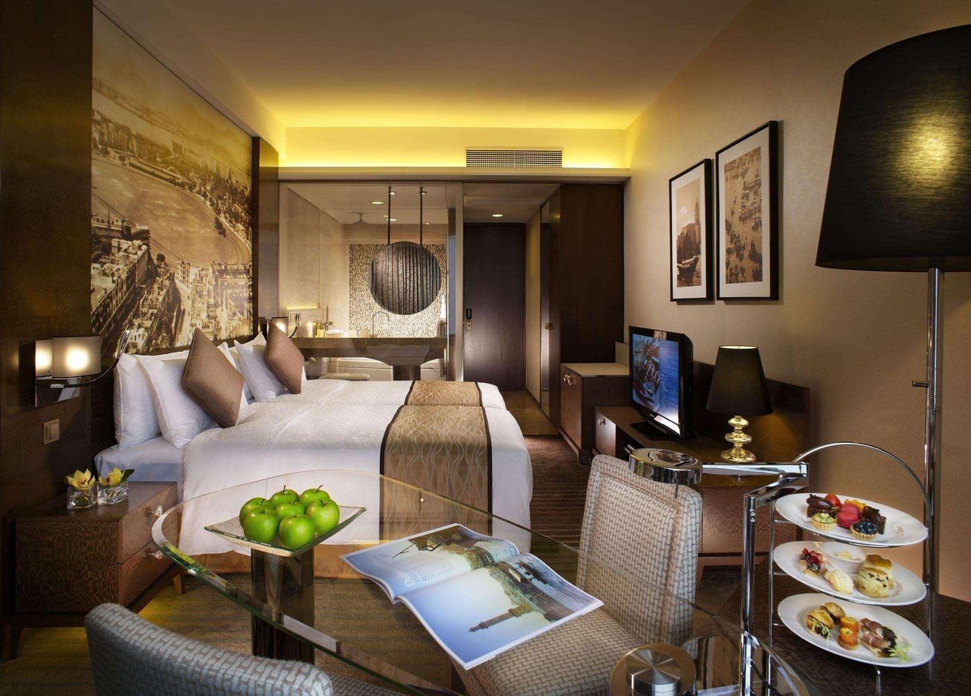 Harbour-Grand-Hong-Kong-Room-10