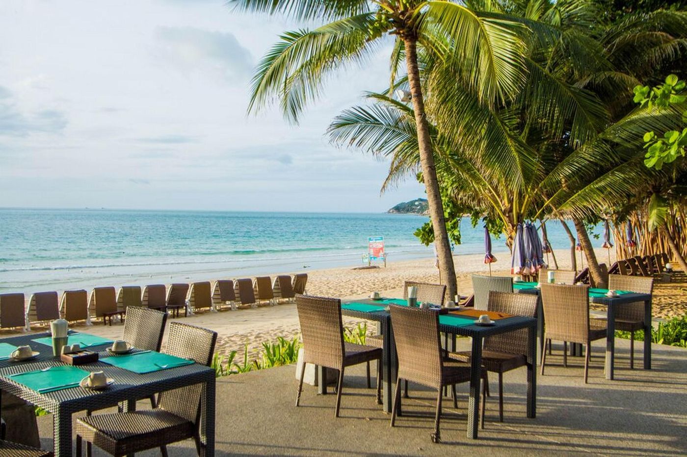 Fair-House-Beach-Resort--SHA-Extra---Restaurant-56