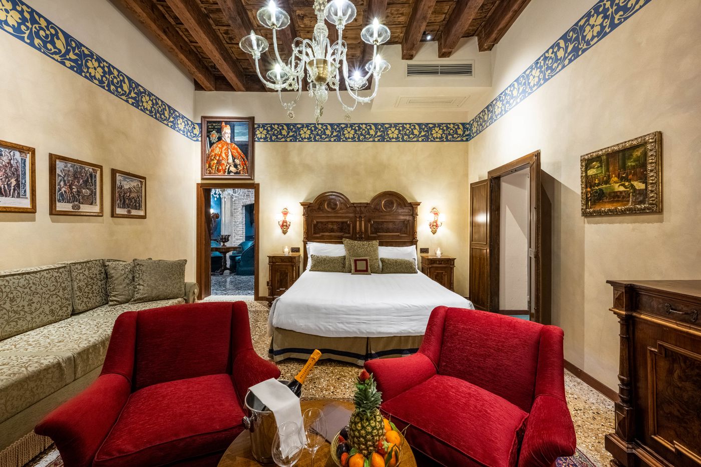Palazzo-Priuli-Hotel-Room-14