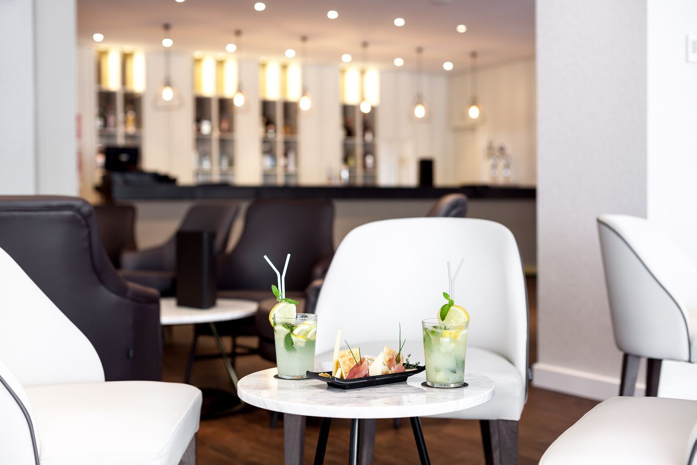 TRH-Taoro-Garden-Hotel-Bar-16