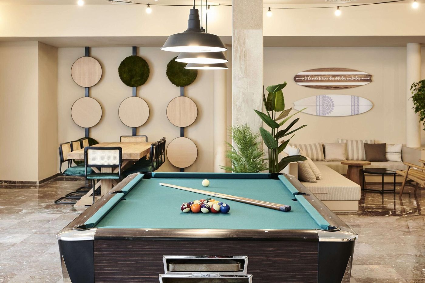 tent-Torremolinos-Sports-and-Entertainment-55