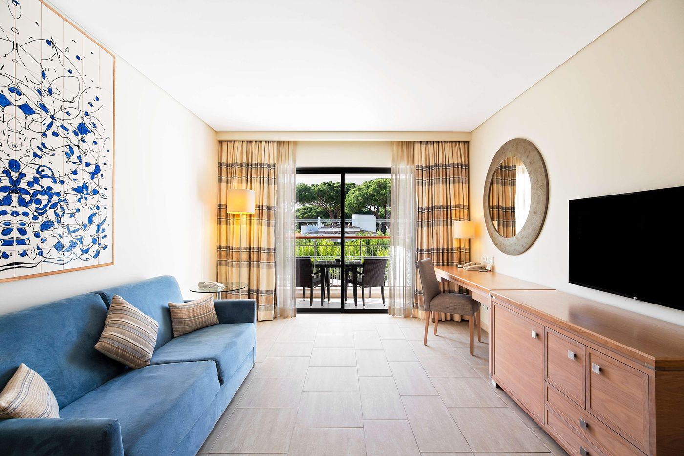Hilton-Vilamoura-As-Cascatas-Golf-Resort---Spa-Room-30