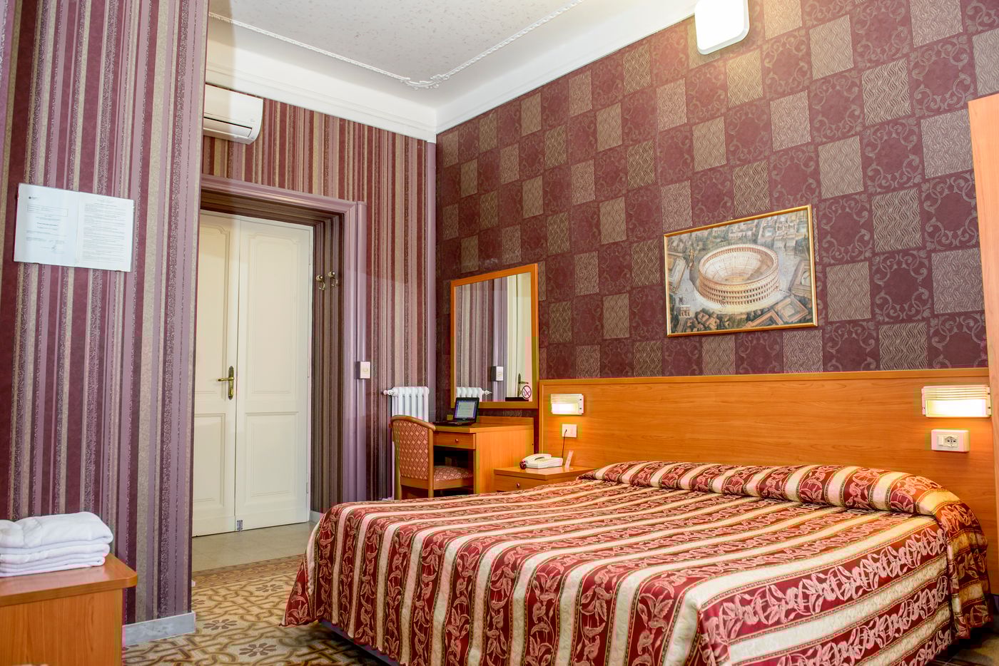 Emmaus - Italy - ROME - Room - 7