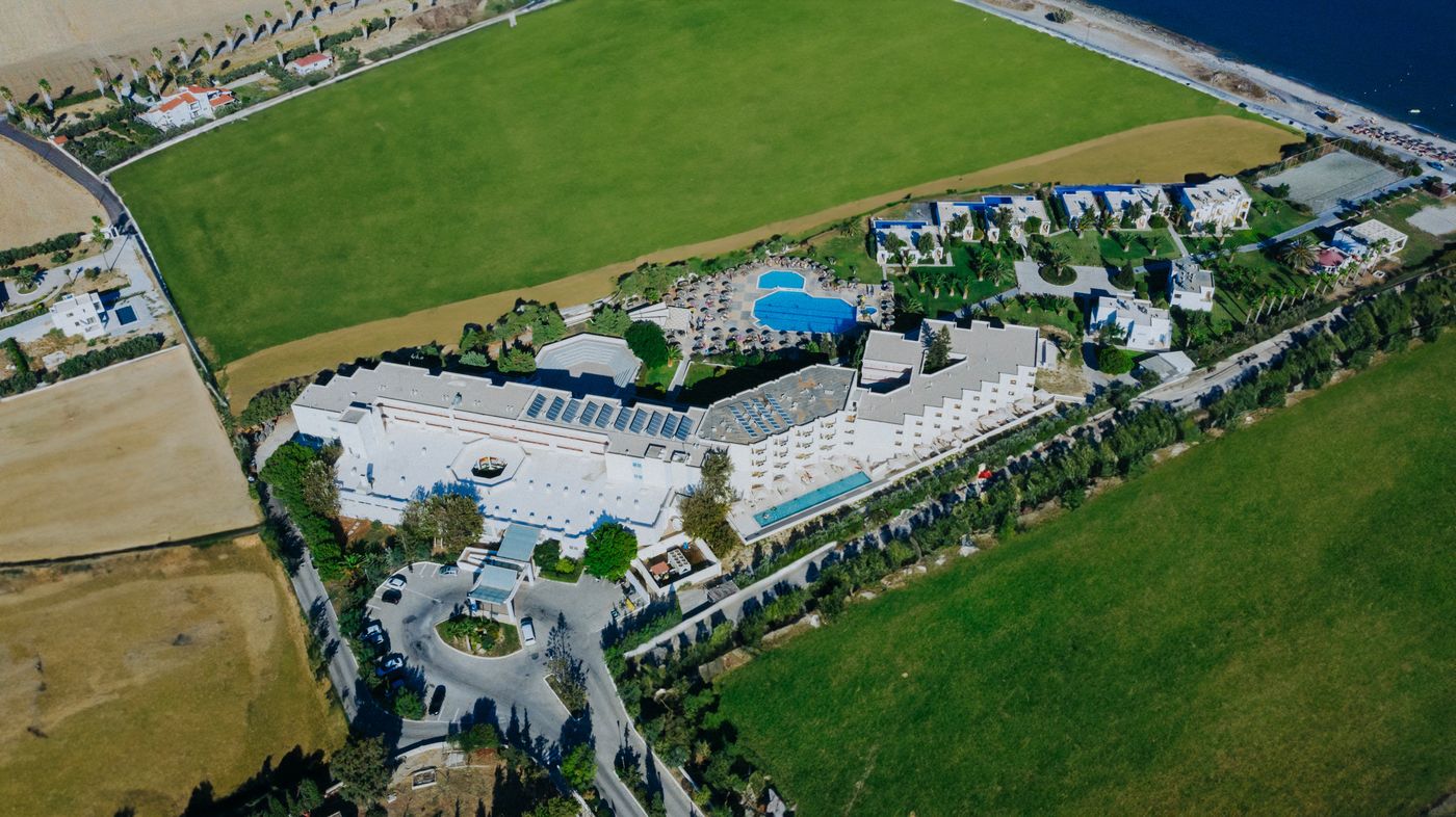 Sovereign-Beach-Hotel-General-view-18