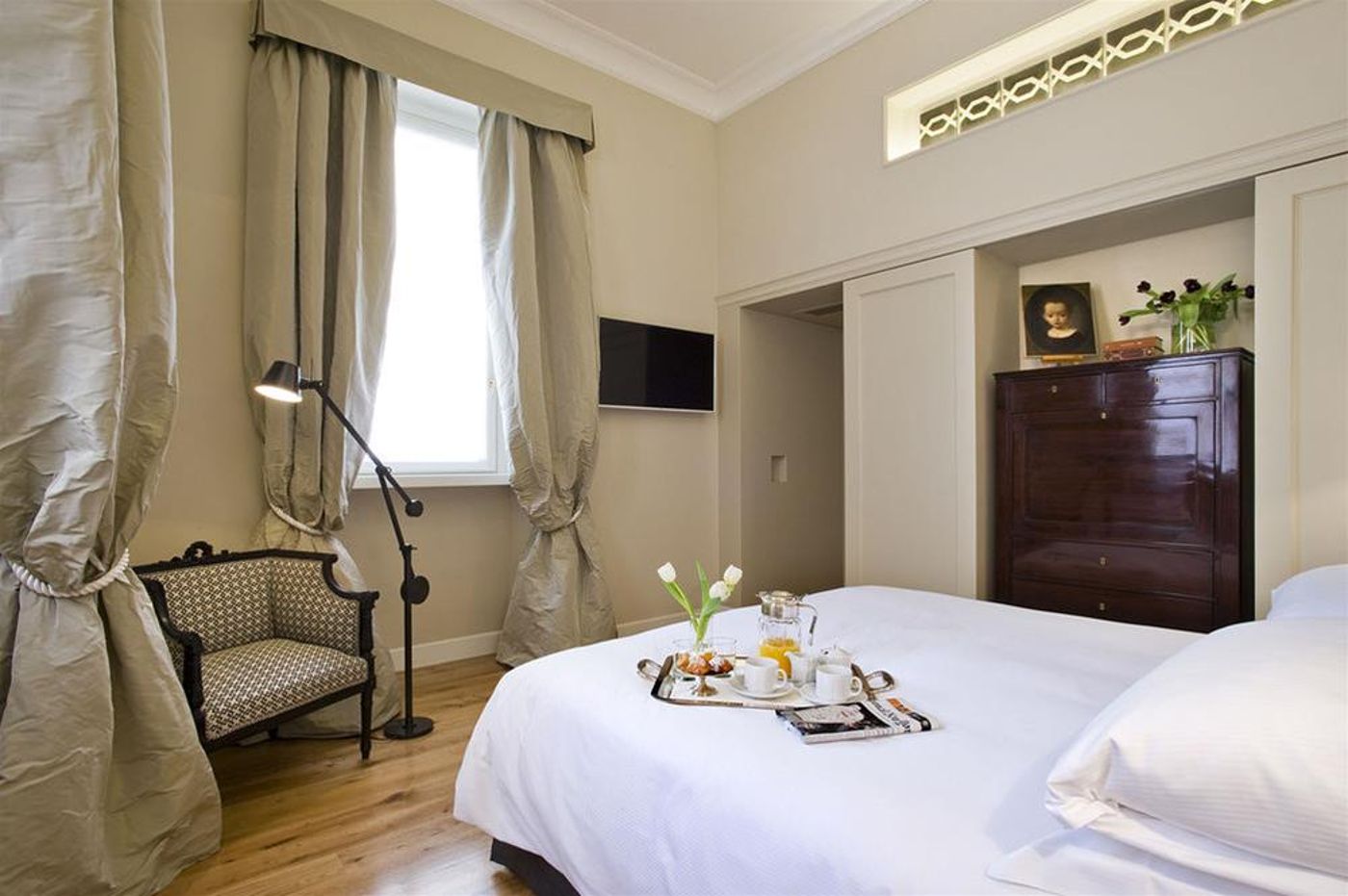 Crossing-Condotti-General-view-9