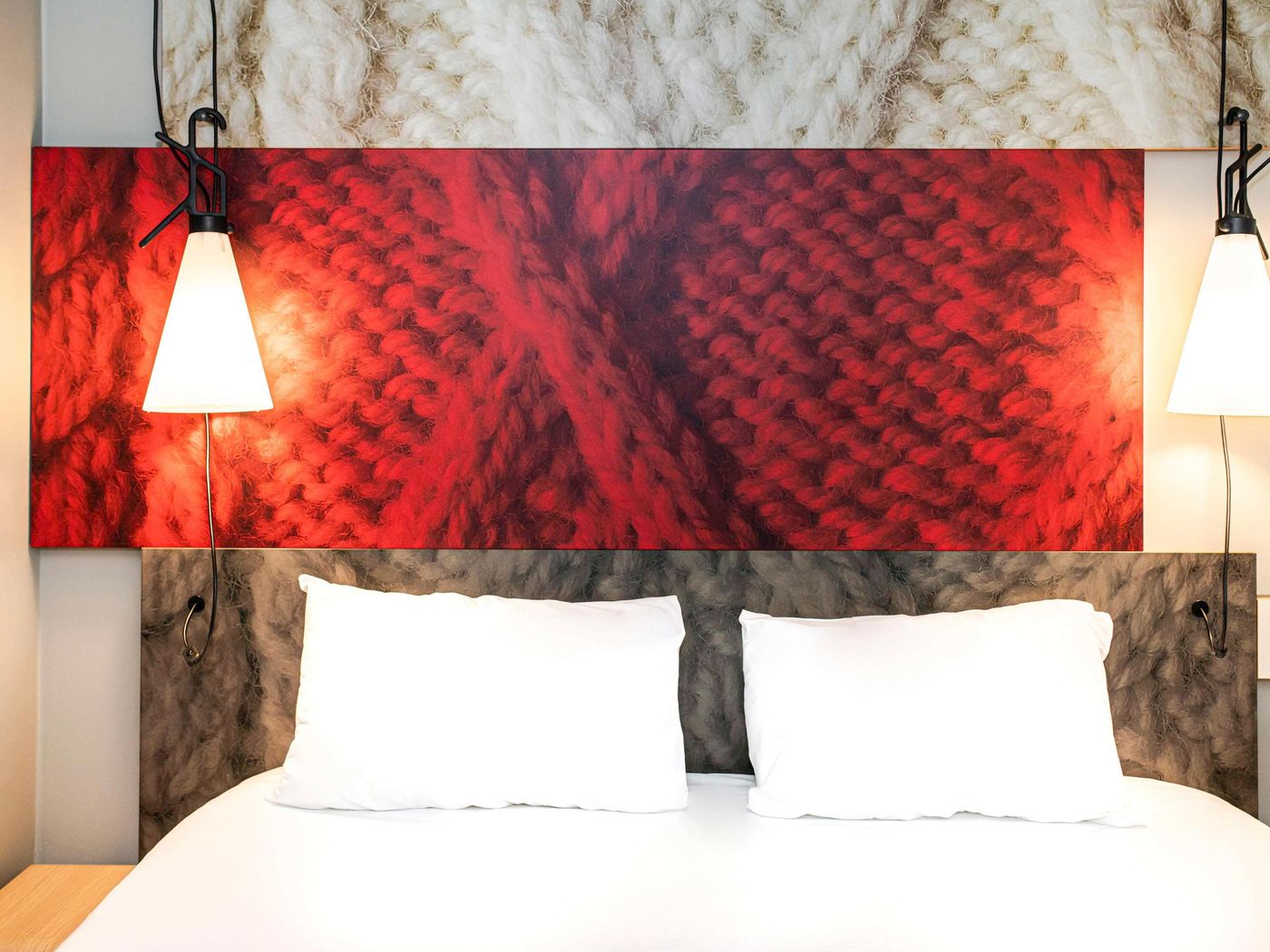 ibis-Amsterdam-Centre-Room-60