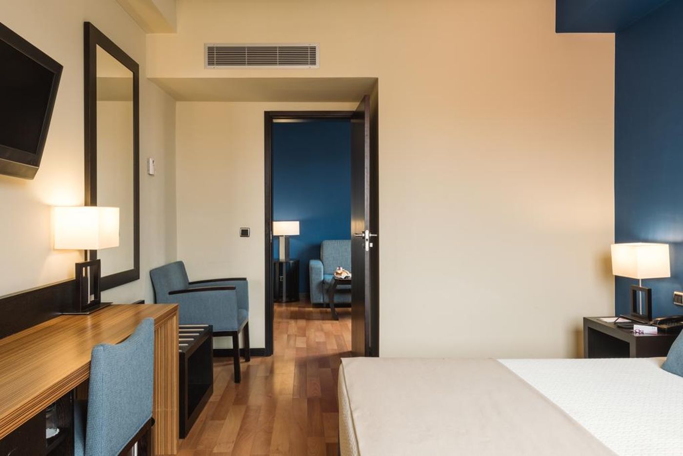 Hotel-Lisboa-Room-2