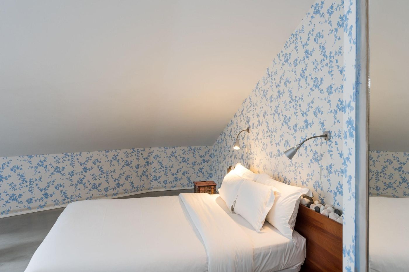 Alfama---Lisbon-Lounge-Suites-Room-86