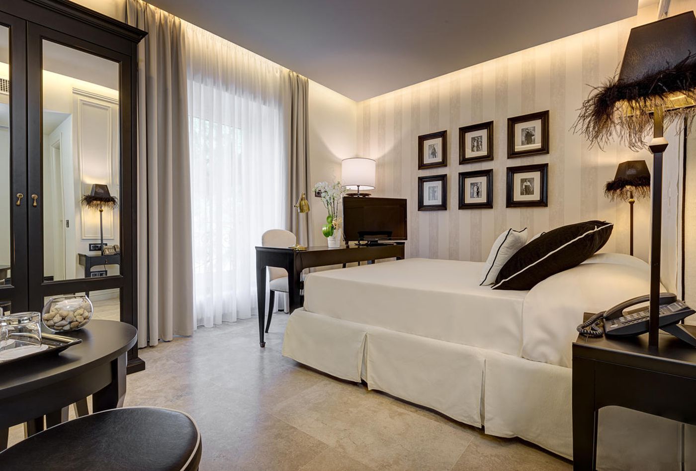Profumo Maison Colosseo-Italy-ROME-Room-4
