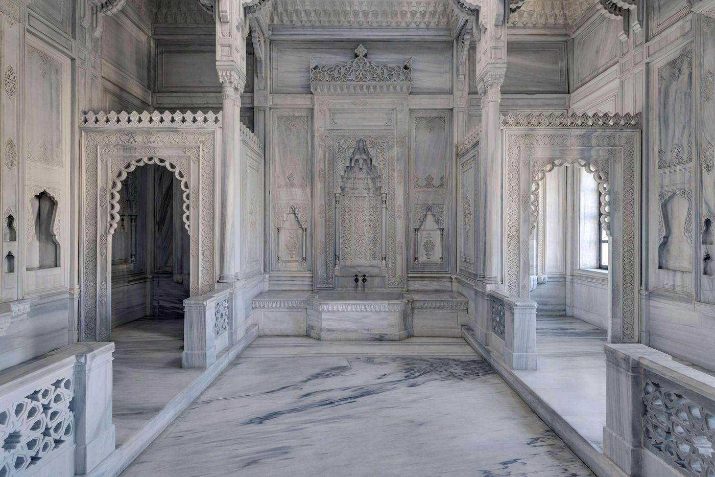 Ciragan-Palace-Kempinski-Istanbul-Sports-and-Entertainment-102