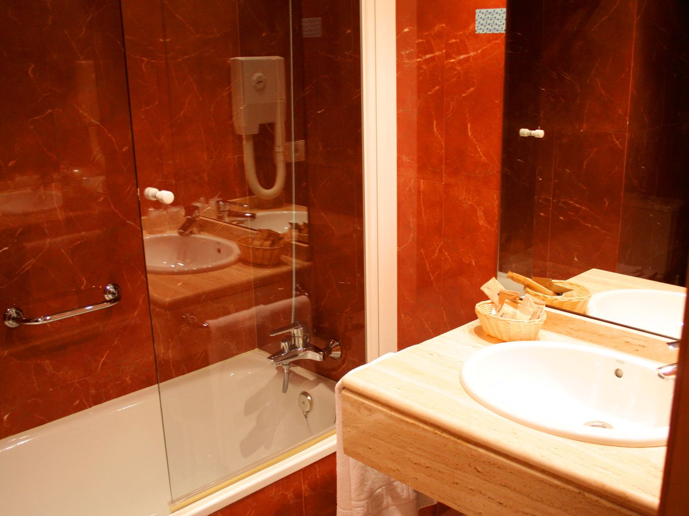 Hotel-Playas-De-Torrevieja-General-view-31