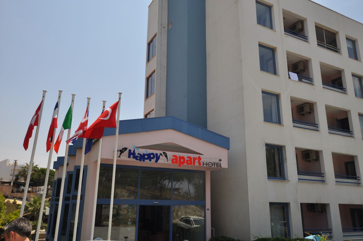 Happy-Apart-Hotel-General-view-63