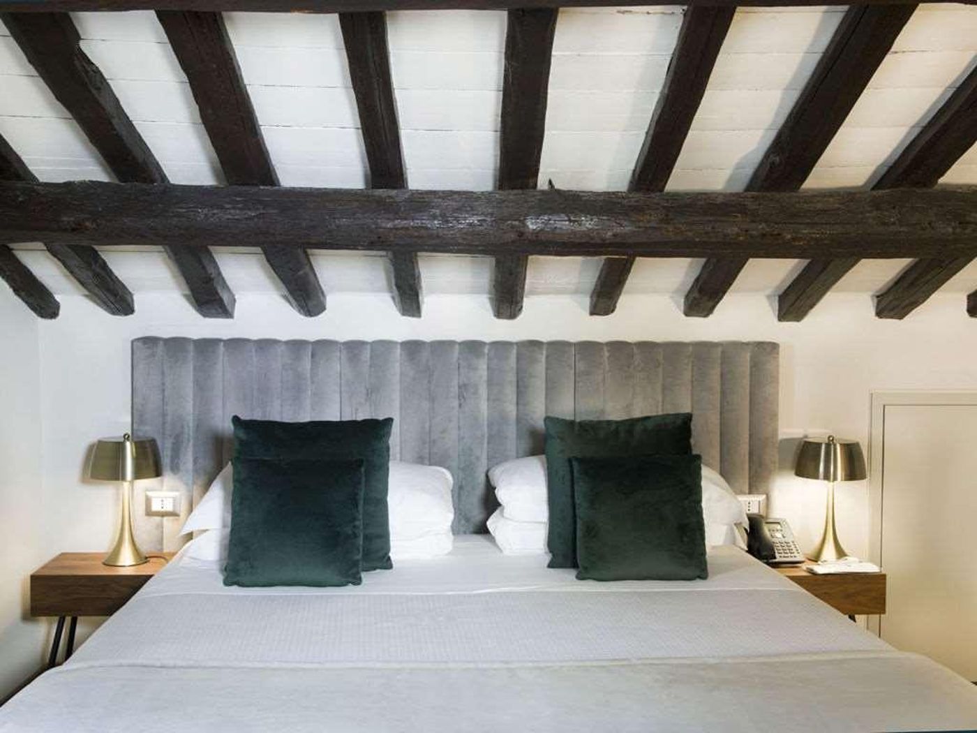 Antico-Albergo-del-Sole-al-Pantheon-Room-68