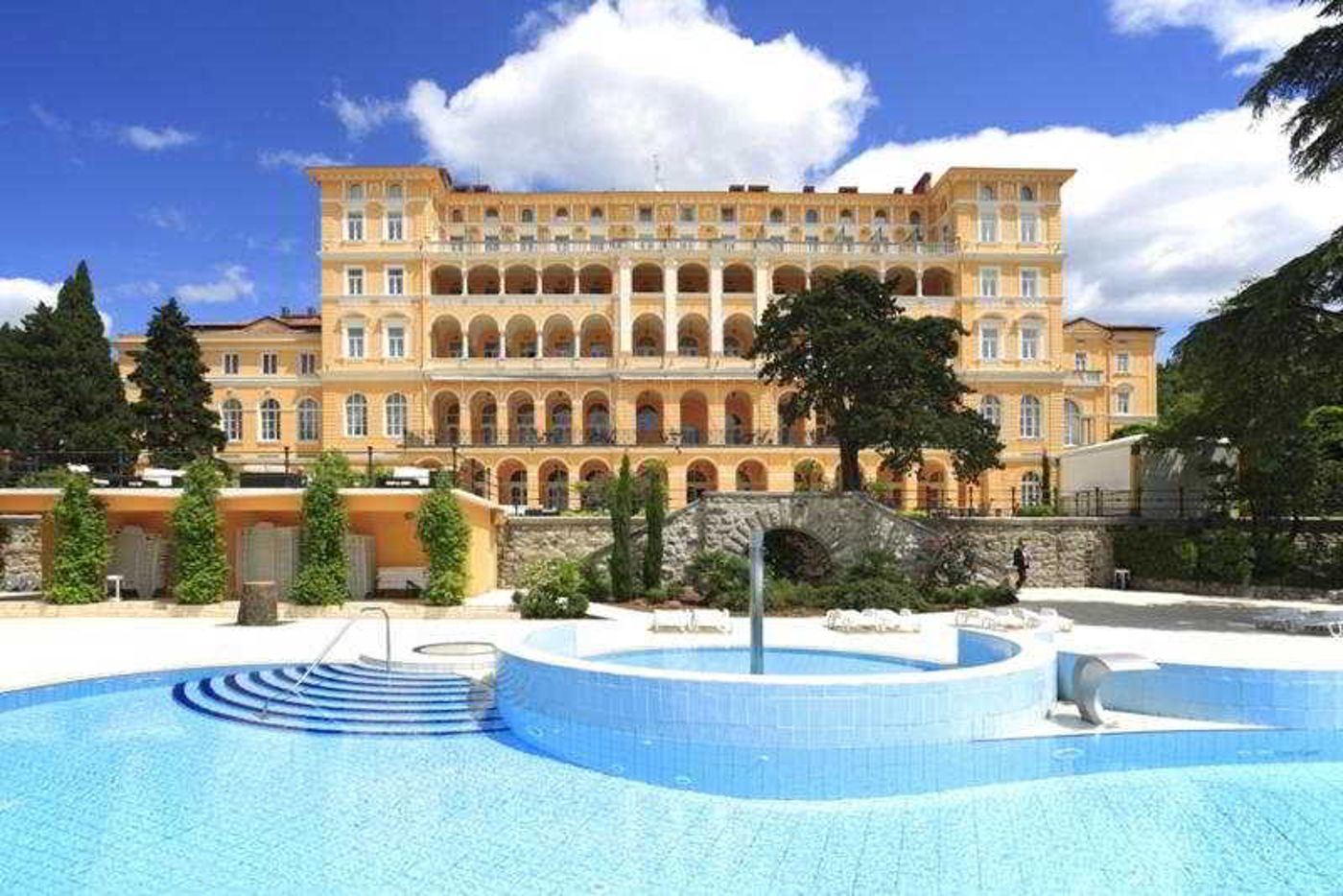 Hotel-Kvarner-Palace-General-view-3