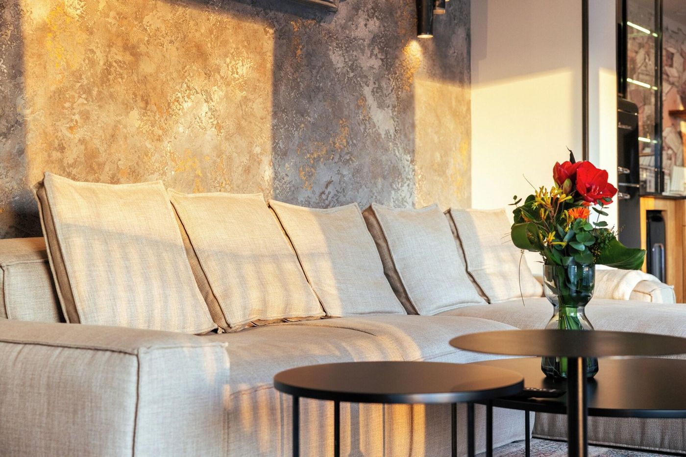 Nomadic-Urban-Premium-Suites-Room-19