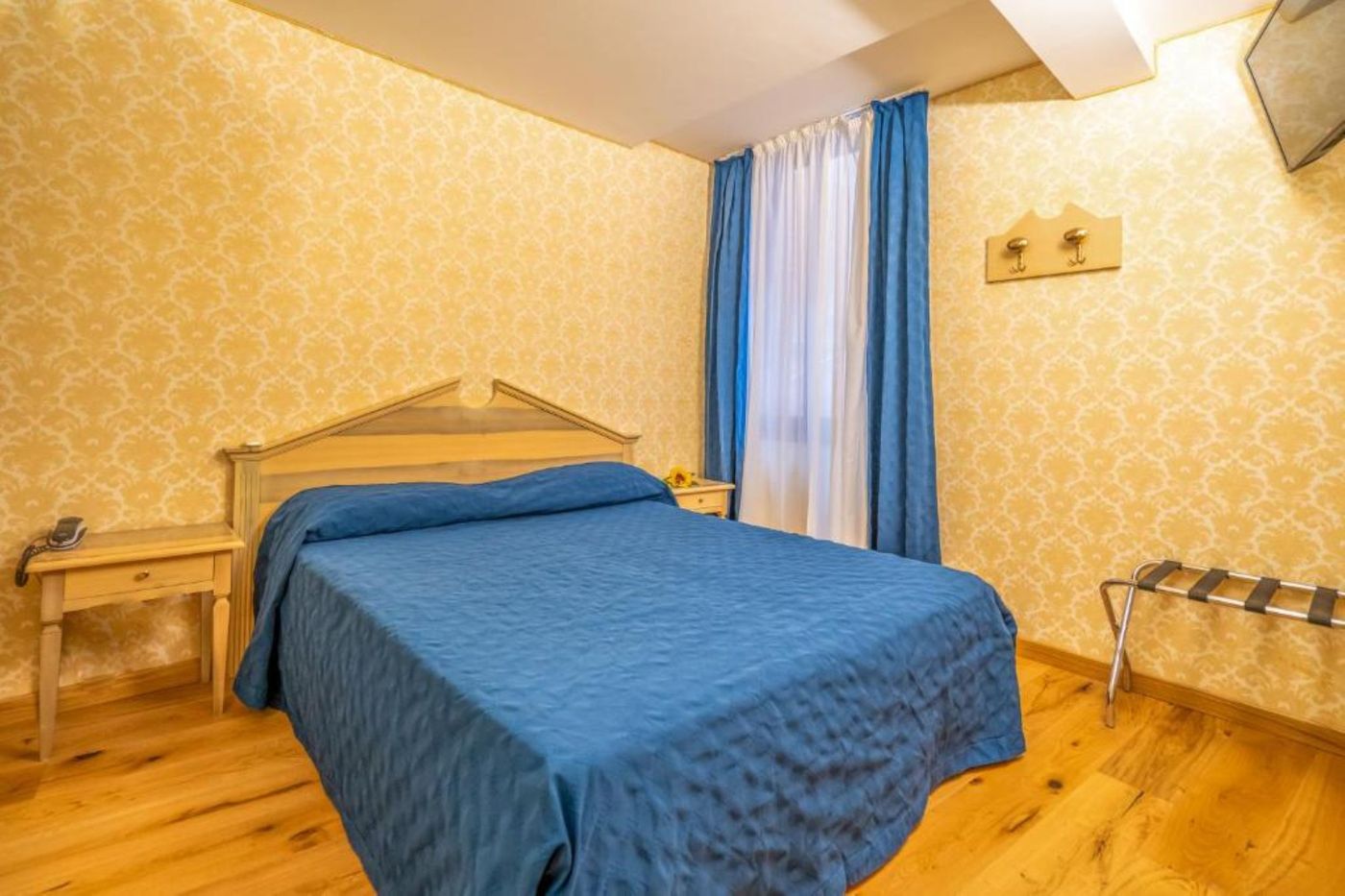 Tintoretto-Hotel-Room-21