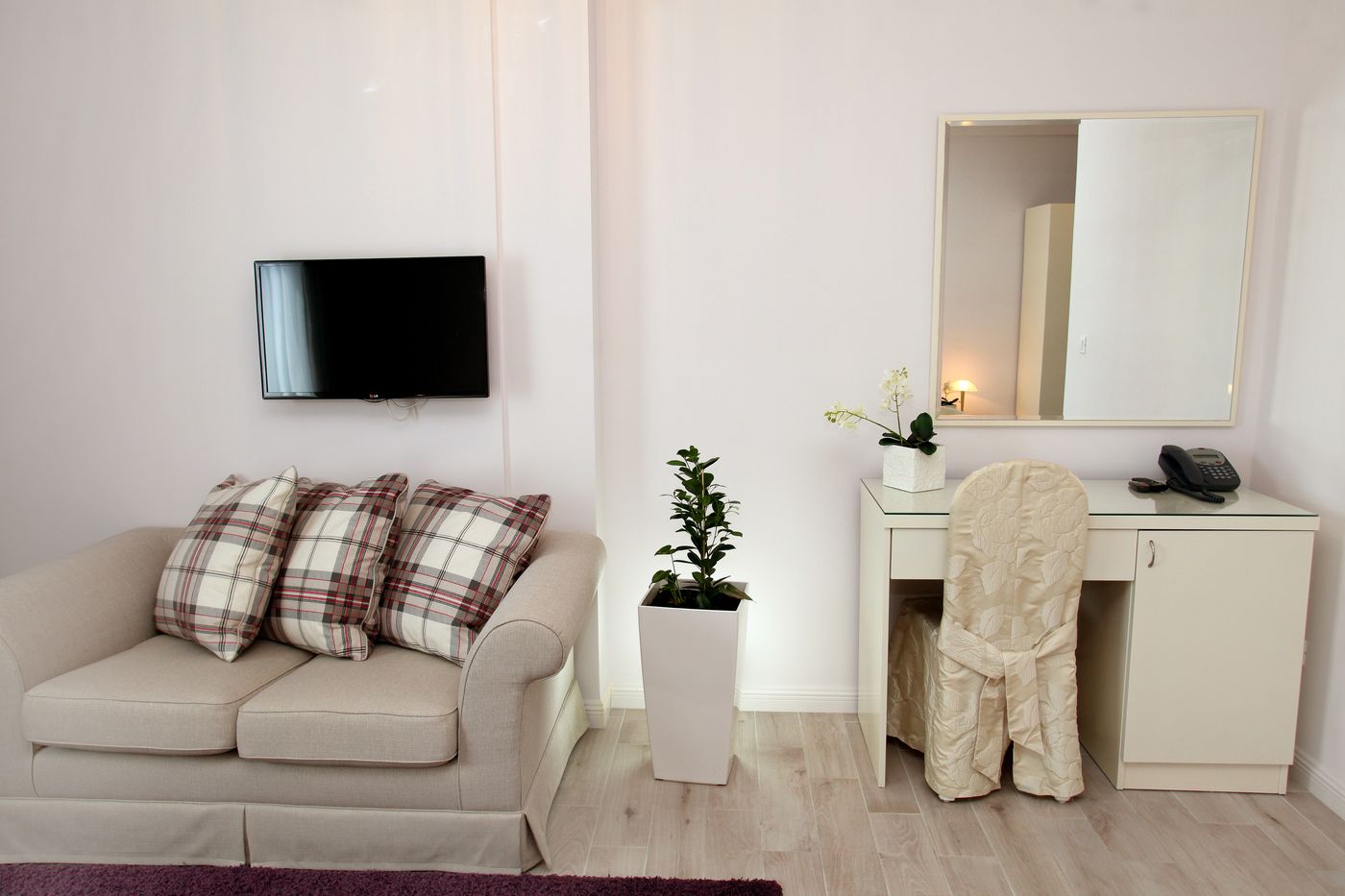 Aparthotel-Bellevue-Room-38