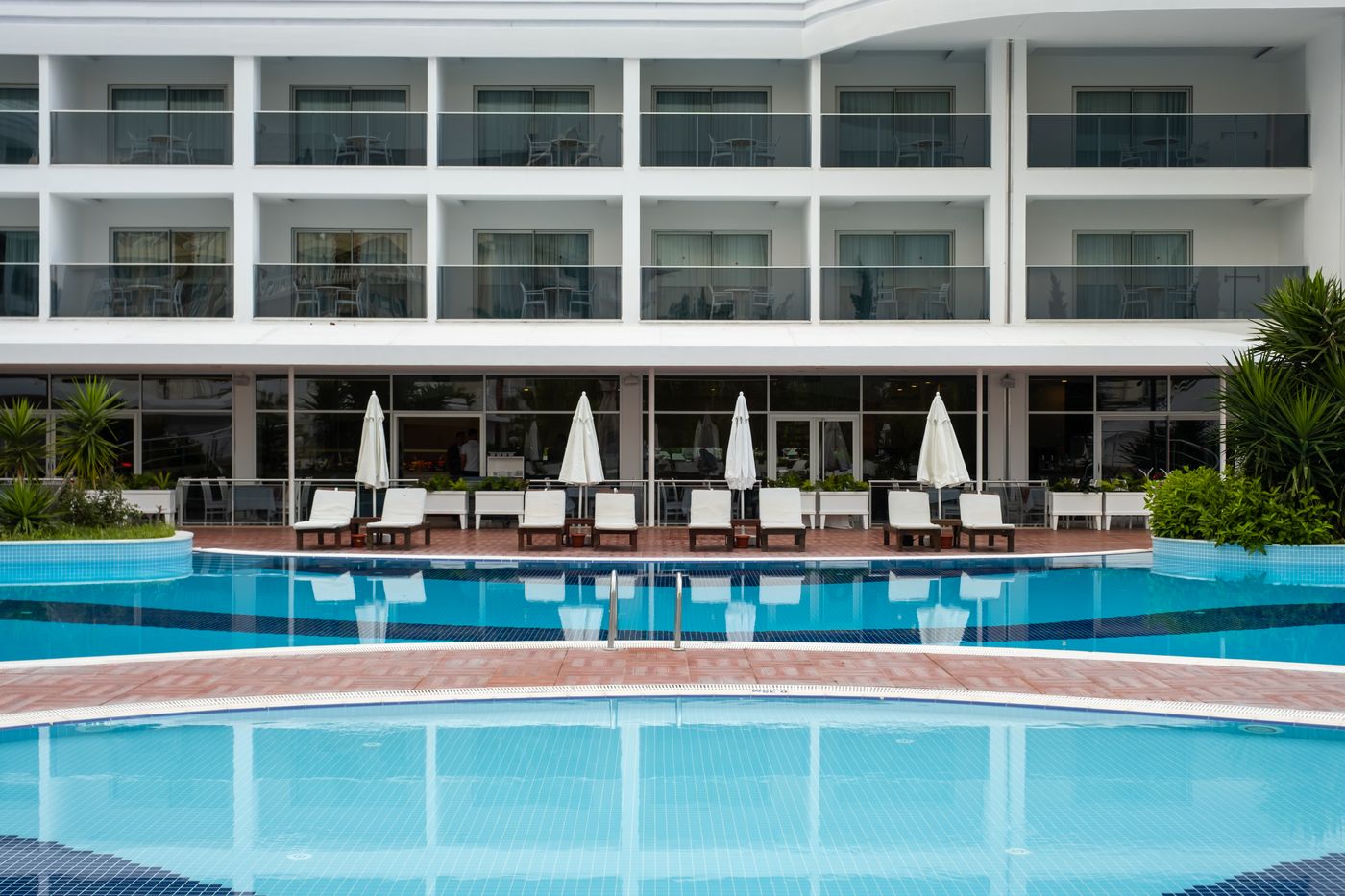 Laguna-Beach-Alya-Resort---Spa-Hotel-Pool-5