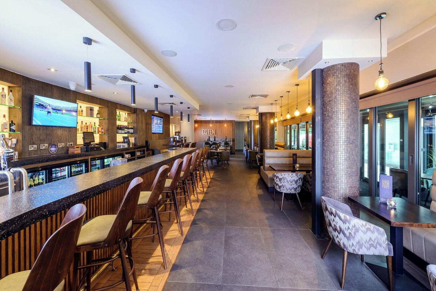 Glashaus-Hotel-Restaurant-11