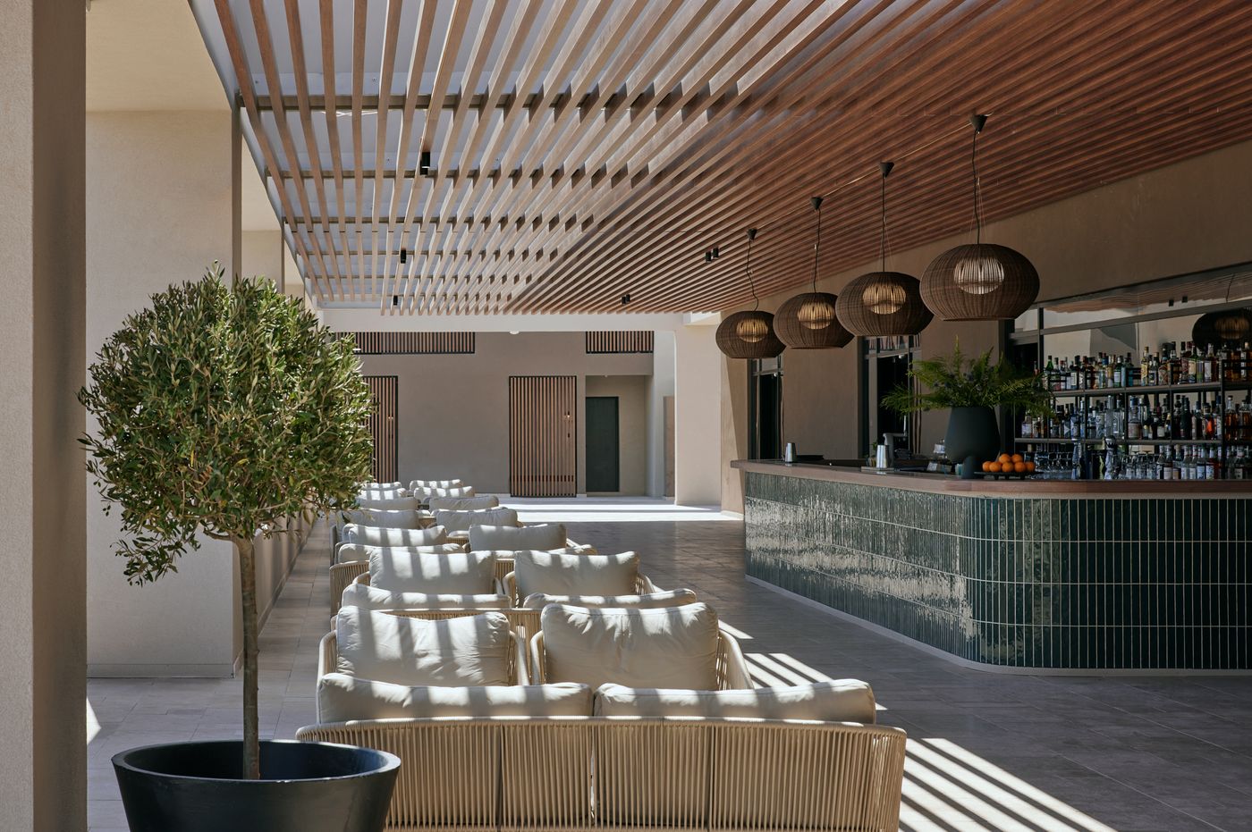 Elissa-Adults-Only-Lifestyle-Beach-Resort-Bar-44