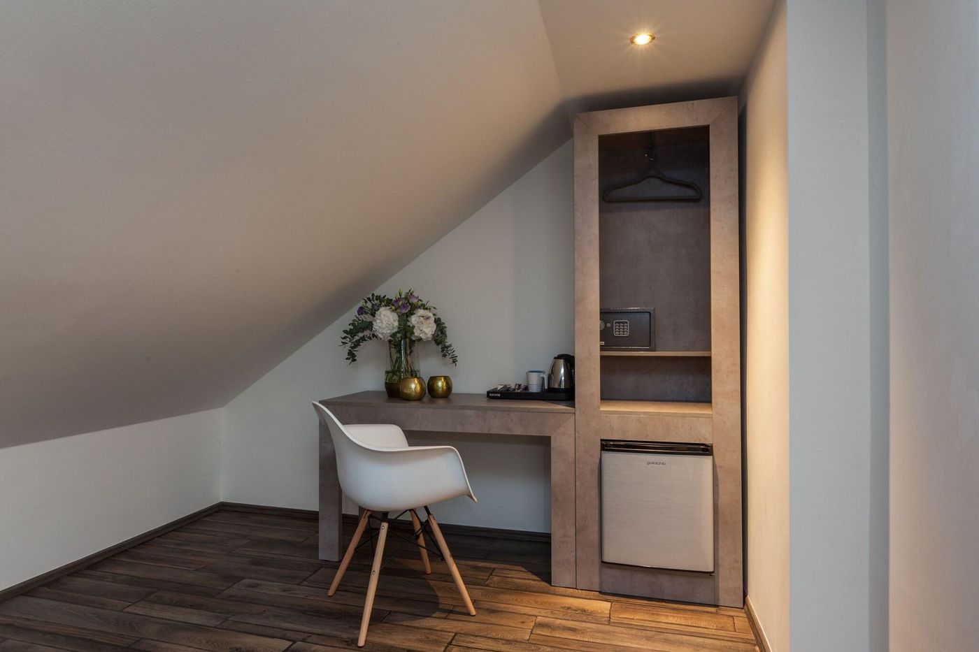 Gorgeous-Prague-Rooms-Conferences-39