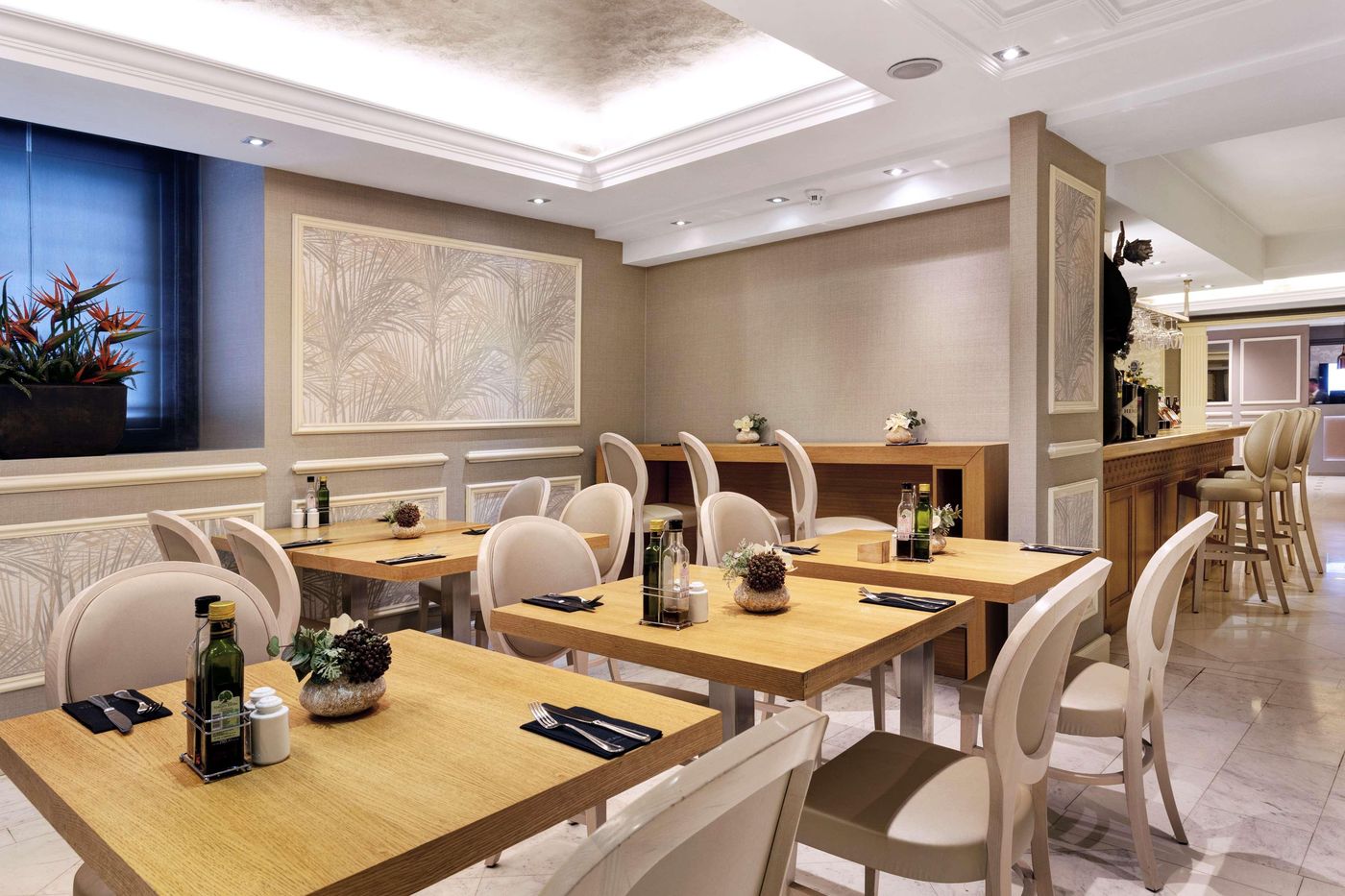 Catalonia-las-Cortes-Restaurant-46