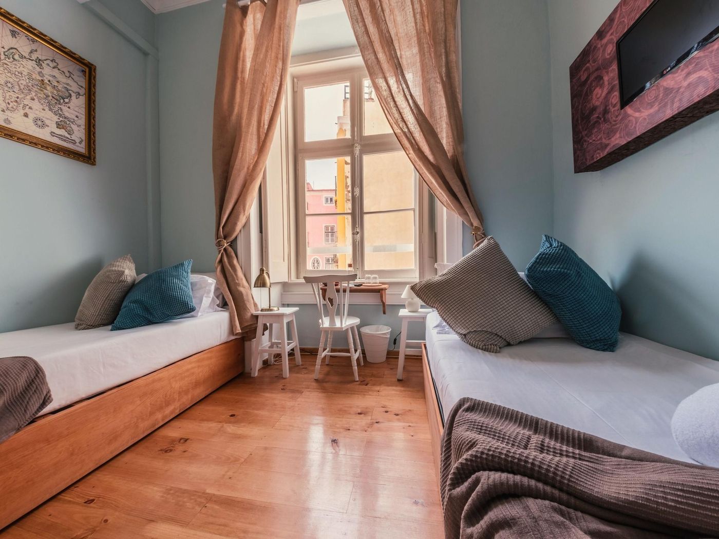 Casinha-Das-Flores-Room-8